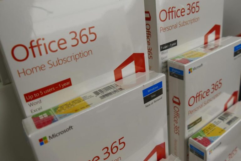 What’s the Difference Between Microsoft 365 and Office 2019?