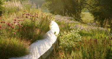 THE LIMITS TO BEAUTY: GARDENING AESTHETICS