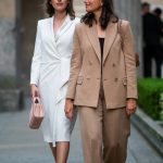 6 Sleeveless Dressing Styles for Office Girls