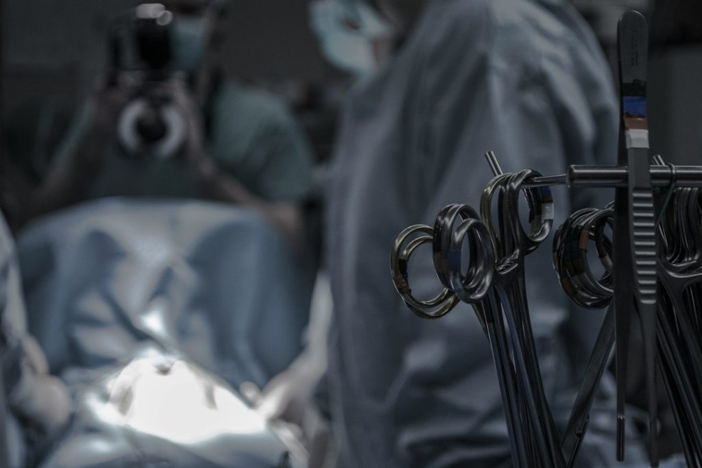 minimally invasive surgery